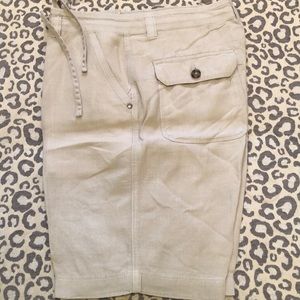 Men’s linen shorts